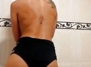 ligo, baguhan, milf, latina, masahe, fetish, ligo-shower, solo, morena, realidad