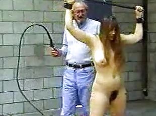 cul, gros-nichons, poilue, vieux, babes, bdsm, dad-girl, plus-agée, douleur, bondage