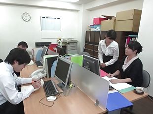 asiatic, birou-office, joc-cu-chiloteii, bunaciuni, hardcore, japoneza, cuplu, cu-degetelul, naturala, aiurita