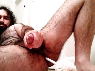 EXTREME toilet brush ass fuck: horny bear fucks own hungry hole wit...