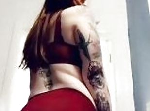 store-patter, amatør, anal, milf, rødhåret, hvid, tatovering