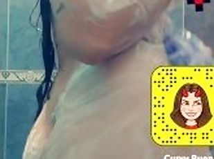Giving me a sparkling bath???? add me to snapchat and have a nice t...