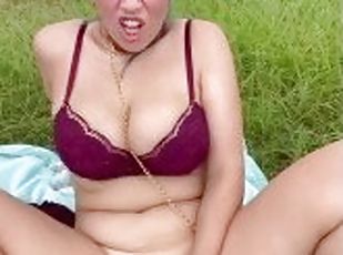 malaking-suso, dyakol-masturbation, labasan, publiko, baguhan, milf, paa, kantutan-fucking, solo