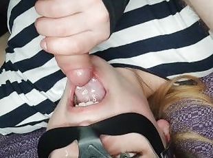 I like to swallow cum. POV blowjob. The girl likes to get dick and ...