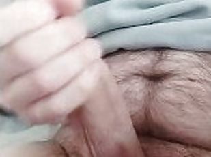 poilue, masturbation, amateur, ejaculation-sur-le-corps, énorme-bite, gay, branlette, européenne, euro, solo