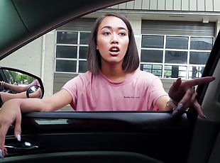 Aria is a dick craving ebony chick fucked well in a car