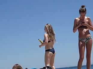 cul, gros-nichons, en-plein-air, public, amateur, ados, cam, plage, voyeur, blonde