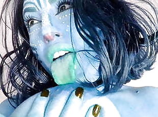 Na'vi vibrates blue pussy and sucks blue nipples