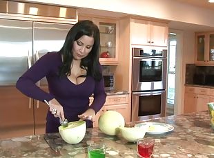 Delightful Sophia Lomeli Goes Really Hardcore In The Kitchen