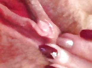 clitoris, masturbare-masturbation, orgasm, pasarica, amatori, pov, uda