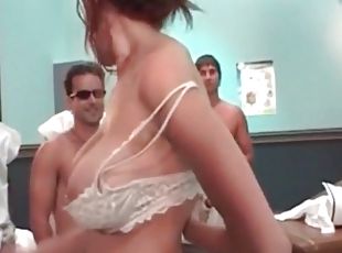 infirmière, gangbang, hôpital