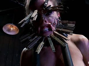 Superb Ariel X gets her face tortured with clothespins