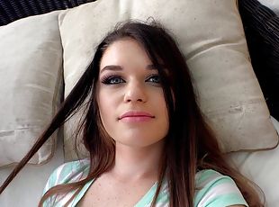All natural brunette looks amazing with a hard dick in her mouth