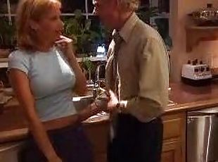 Horny Dude Wants To Get In Rosanna Arquette's Pants