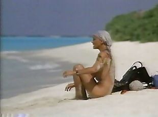 Hot Bo Derek Shows Her Round Natural Jugs and Her Tasty Blonde Bush