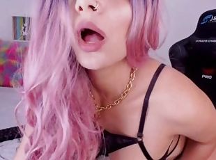 Horny Isabella in sexy lingerie touch herself and want you to cum i...