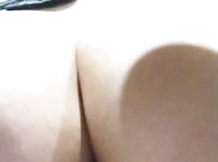 Close up latina big booty riding dildo Watch the full video on my free Onlyfans