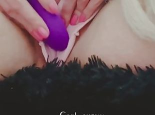 cur, tate-mari, clitoris, masturbare-masturbation, pasarica, amatori, bunaciuni, fundulet, blonda, dildo