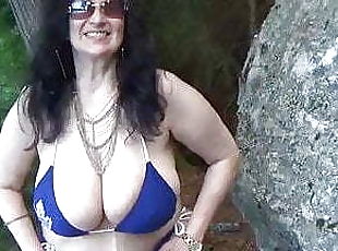 tate-mari, imens-huge, in-afara, amatori, matura, milf, naturala, tate, bikini, leoaica