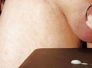 Cumshot Sperma jerking german dicke Eichel uncut foreskin close up ...