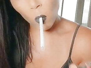 fetiche, fumando, domínio-feminino, tetas-pequenas