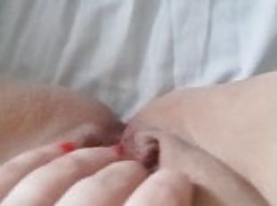 mani-ng-puke, dyakol-masturbation, pekpek-puke-pussy, baguhan, milf, laruin-ng-daliri-ang-pekpek, pov, pekpek-puke, solo, basa