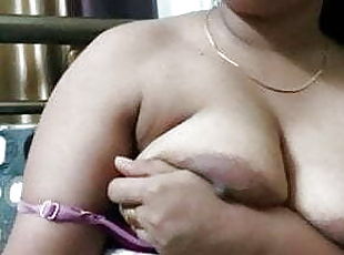 tetas-grandes, masturbación, pezones, coño-pussy, maduro, indio, con-los-dedos, natural, webcam