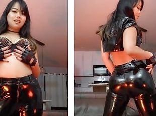 asiatique, amateur, bdsm, point-de-vue, ligotée, fétiche, latex, solo, bâillonnement, douleur