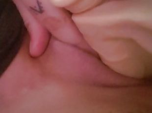masturbación, orgasmo, coño-pussy, amateur, juguete, follando-fucking, a-solas, húmedo, tatuaje