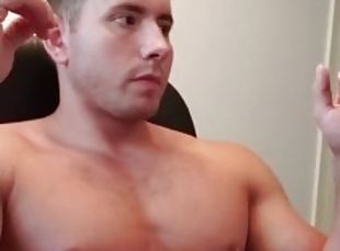 Super Sexy Jock Cumming all over his Abs!