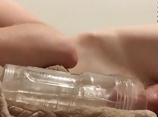Cumming in my new clear fleshlight after 5 days of not masturbating...