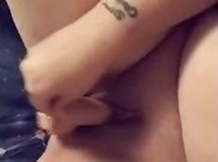 masturbation, amateur, milf, jouet, belle-femme-ronde, fétiche, solo, tatouage, dure