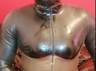 tettone, masturbarsi, amatoriali, feticci, latex, solitari