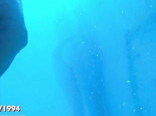 REAL STRANGER GIRL (!!) at SPA gives crazy HANDJOB underwater to BU...