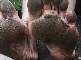 Muddy Dirty Filthy - Mens feet - Barefoot bush walk - Would you sti...