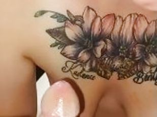 amatérske, striekanie-semena, milfka, hardcore, manžel, semeno, fetišistické, bruneta, tetovanie