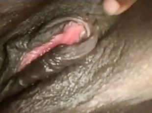 tetas-grandes, masturbación, orgasmo, coño-pussy, squirting, amateur, negra-ebony, juguete, regordeta, fetichista