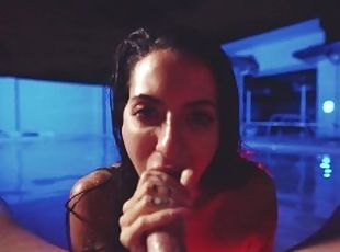 Wet & Hot Nighttime Blowjob in the Pool - POV