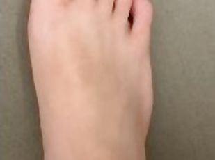 right feet