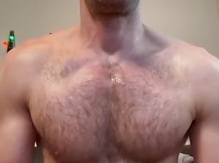 papa, poilue, énorme-bite, gay, kinky, fétiche, solo, pappounet, musclé, minet