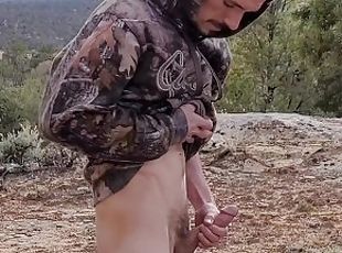 OUTDOOR EXHIB CUM! masturbator toy sucks the jizz out of me in an o...