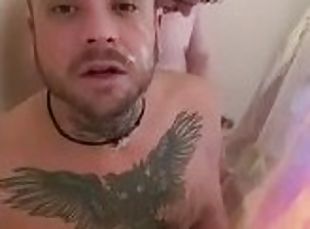 bañando, amateur, anal, mamada, chorro-de-corrida, polla-enorme, gay, facial, follando-fucking, ducha