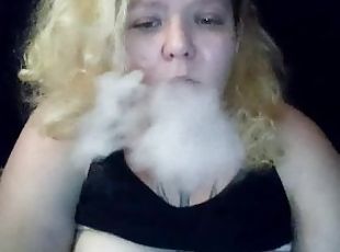 teta-grande, amador, mãe, bbw, pov, quarto, fantasia, fetiche, sozinho, fumando