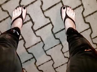 en-plein-air, public, amateur, ados, pieds, point-de-vue, européenne, euro, fétiche, latex