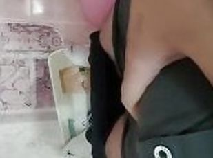 It's waiting for you in my boxers.(My first amateur video.)