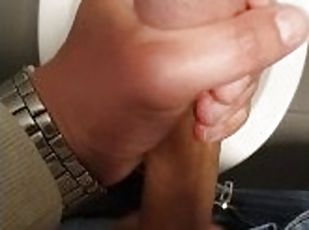 masturbation, pisser, public, amateur, ejaculation-sur-le-corps, énorme-bite, secousses, toilette, fétiche, solo