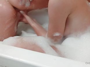 Blonde Amateur Milf Pov Toys Fingering Shaved Cunt