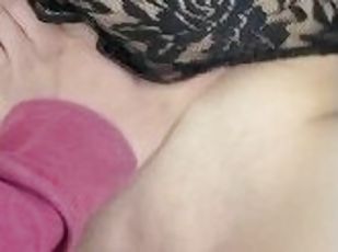 MAMI HAS A BEAUTIFUL PUSSY! QUICK MISSIONARY POV. FOLLOW MY ONLYFAN...