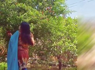 Desi stepsister fucked by her stepbrother in park behn ki park me c...