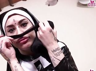 Horny tattoed Italian nun Denise takes off her pantyhose after gett...